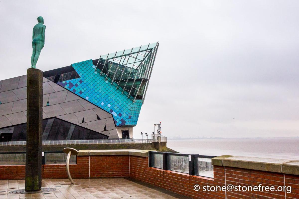 Boutique 1 Bedroom Duplex Suite On Marina-304 Kingston upon Hull Buitenkant foto